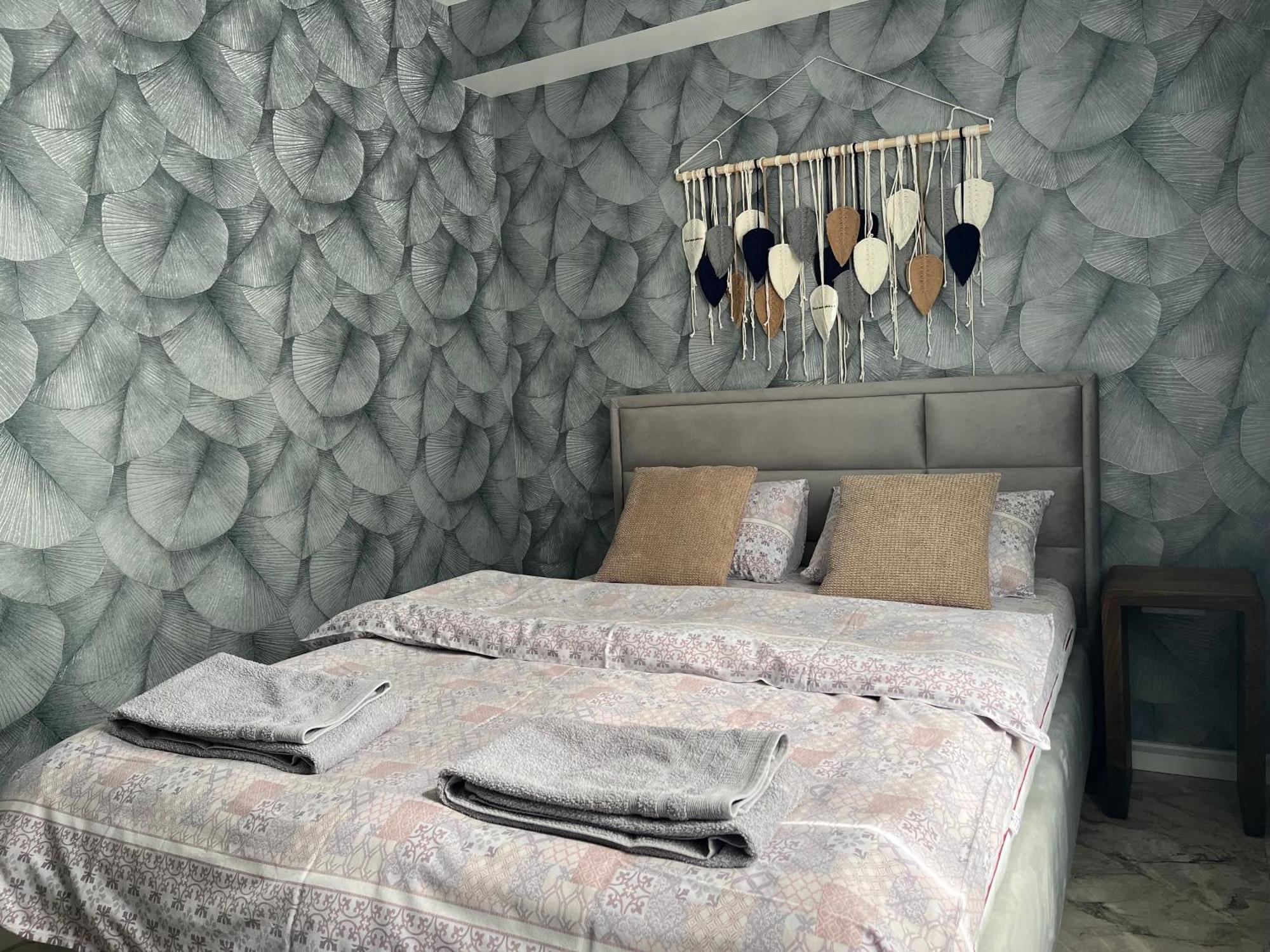 77/5 Hotel Кишинев Екстериор снимка