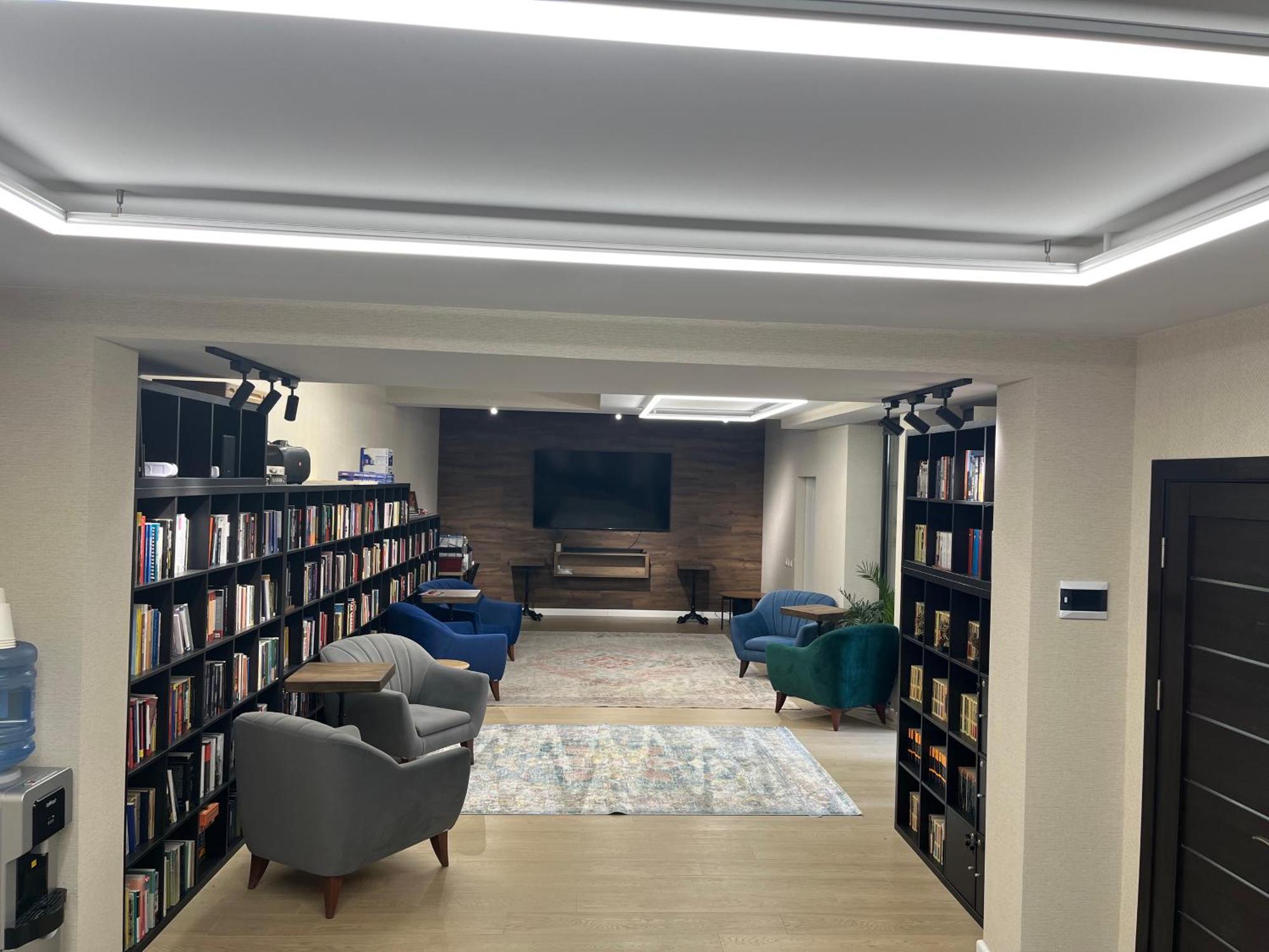 77/5 Hotel Кишинев Екстериор снимка